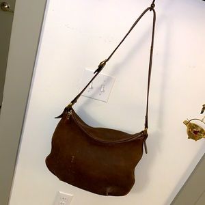 Leather shoulder bag